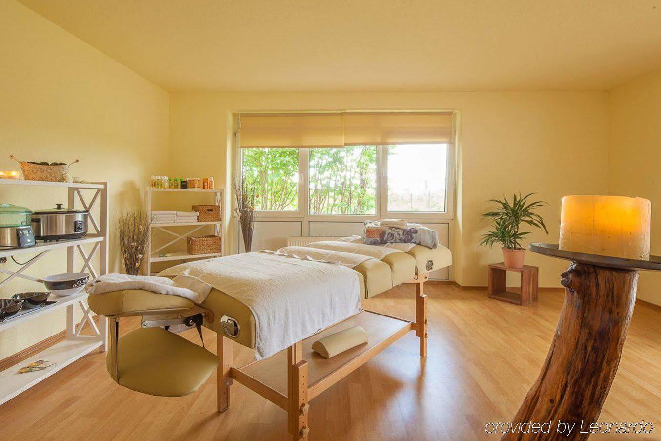 Motel Στράλσουντ Εξωτερικό φωτογραφία