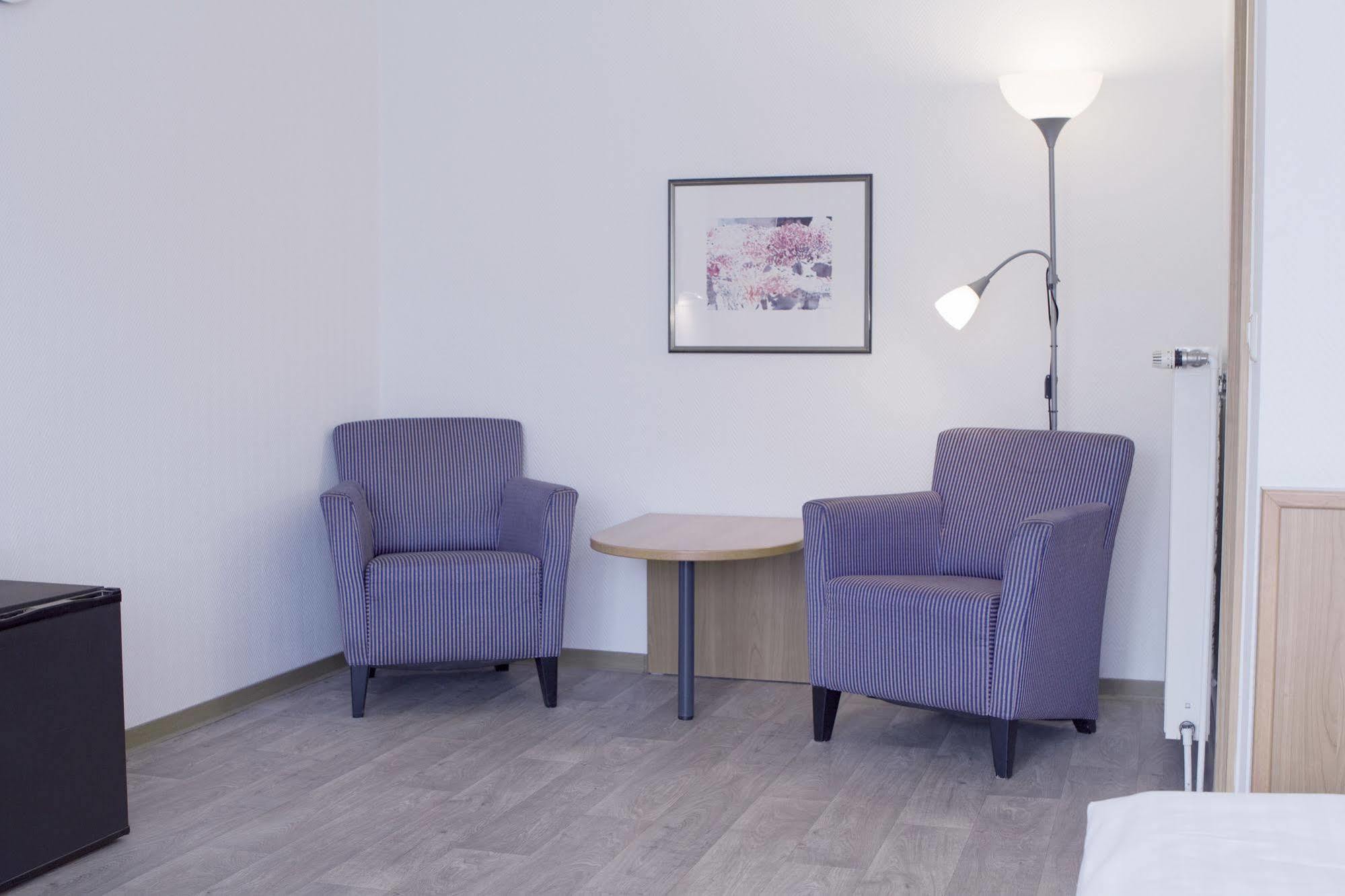 Motel Στράλσουντ Εξωτερικό φωτογραφία