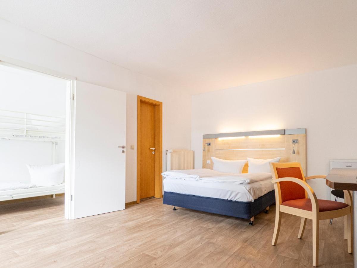 Motel Στράλσουντ Εξωτερικό φωτογραφία